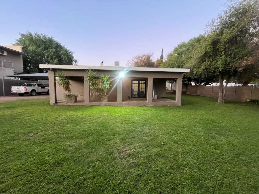3 Bedroom Property for Sale in Middelpos Northern Cape